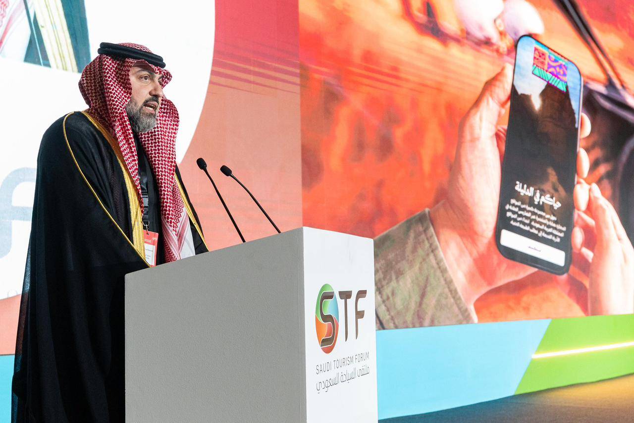 السعودية تستهدف استقطاب سياح بريطانيا وروسيا والصين عبر برنامج الربط الجوي