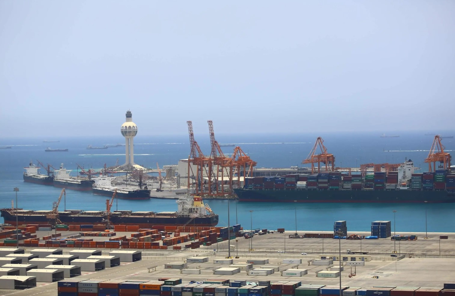 ضوابط جديدة لتقديم بيانات البضائع المستوردة للسعودية عبر البحر