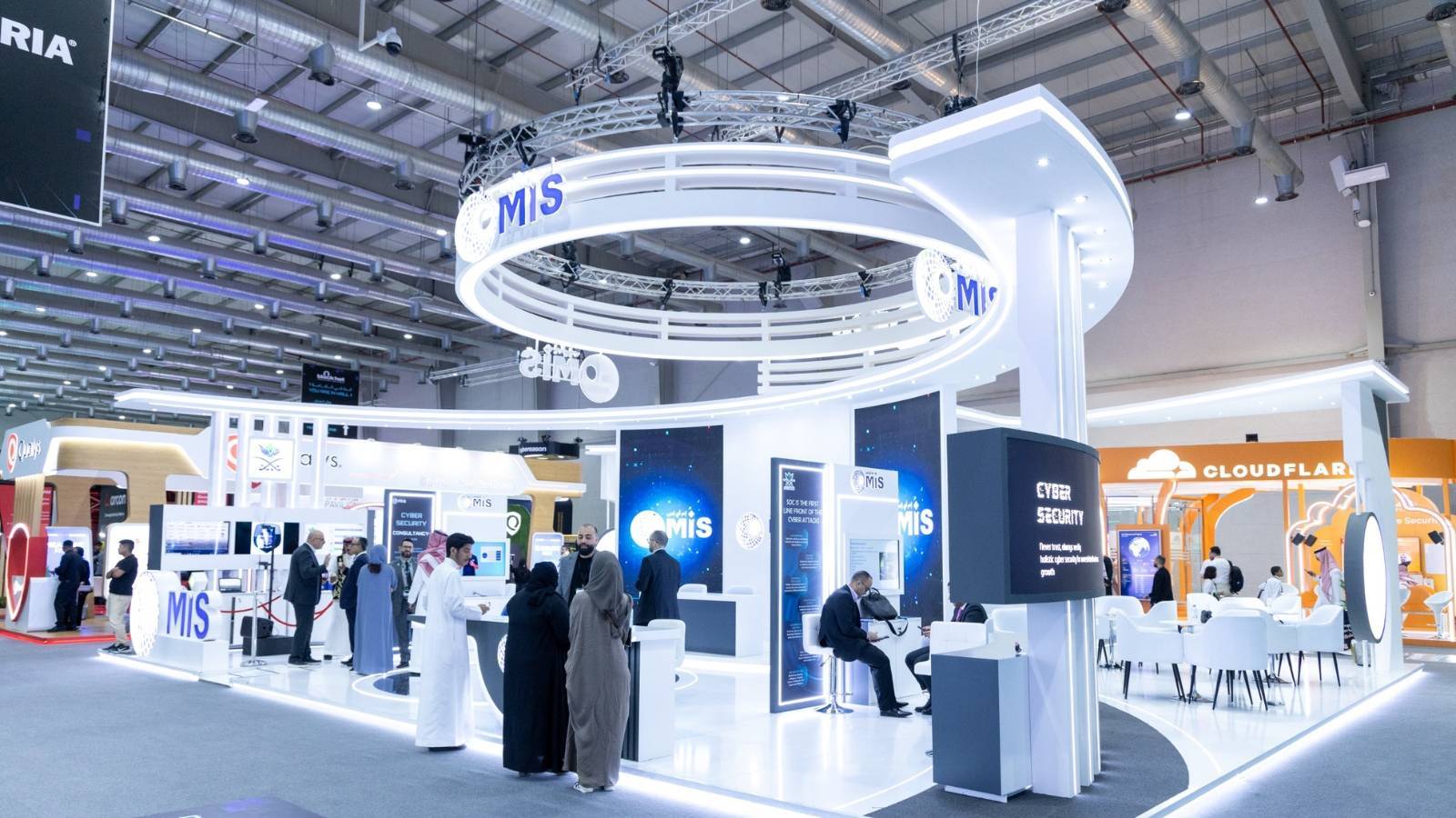 "إم آي إس": توسعة مركز بيانات لـ "سدايا" مقابل 227.7 مليون ريال
