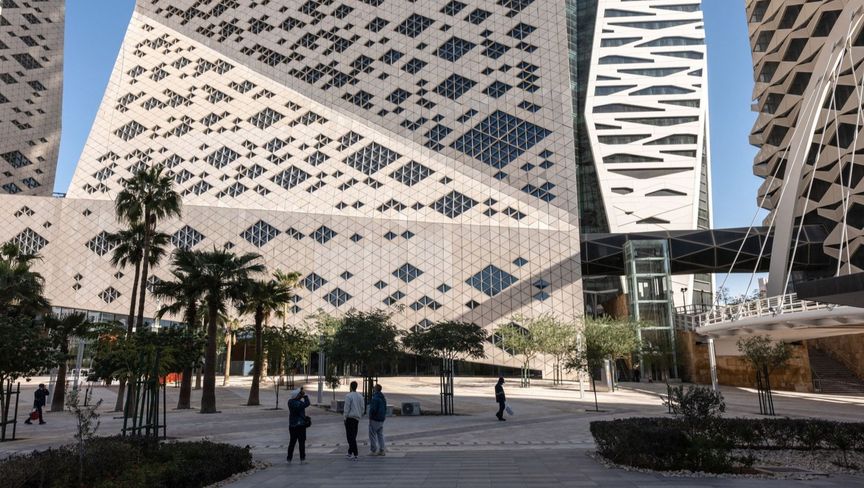 إندونيسيا تعتزم رفع الحظر عن سفر العمالة إلى السعودية