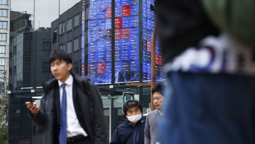 الأسهم الآسيوية تتراجع وسط عزوف عن المخاطرة بسبب رسوم ترمب