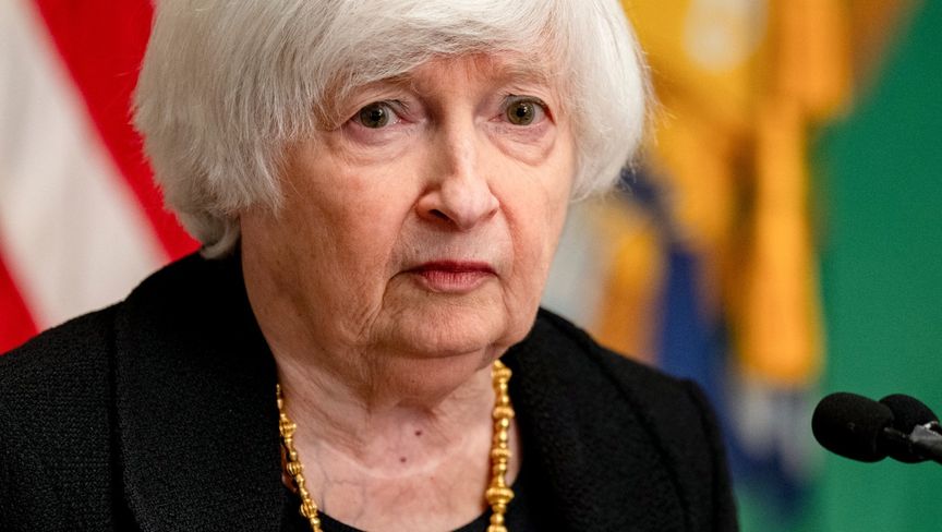 يلين: سياسة ترمب الجمركية غير منطقية