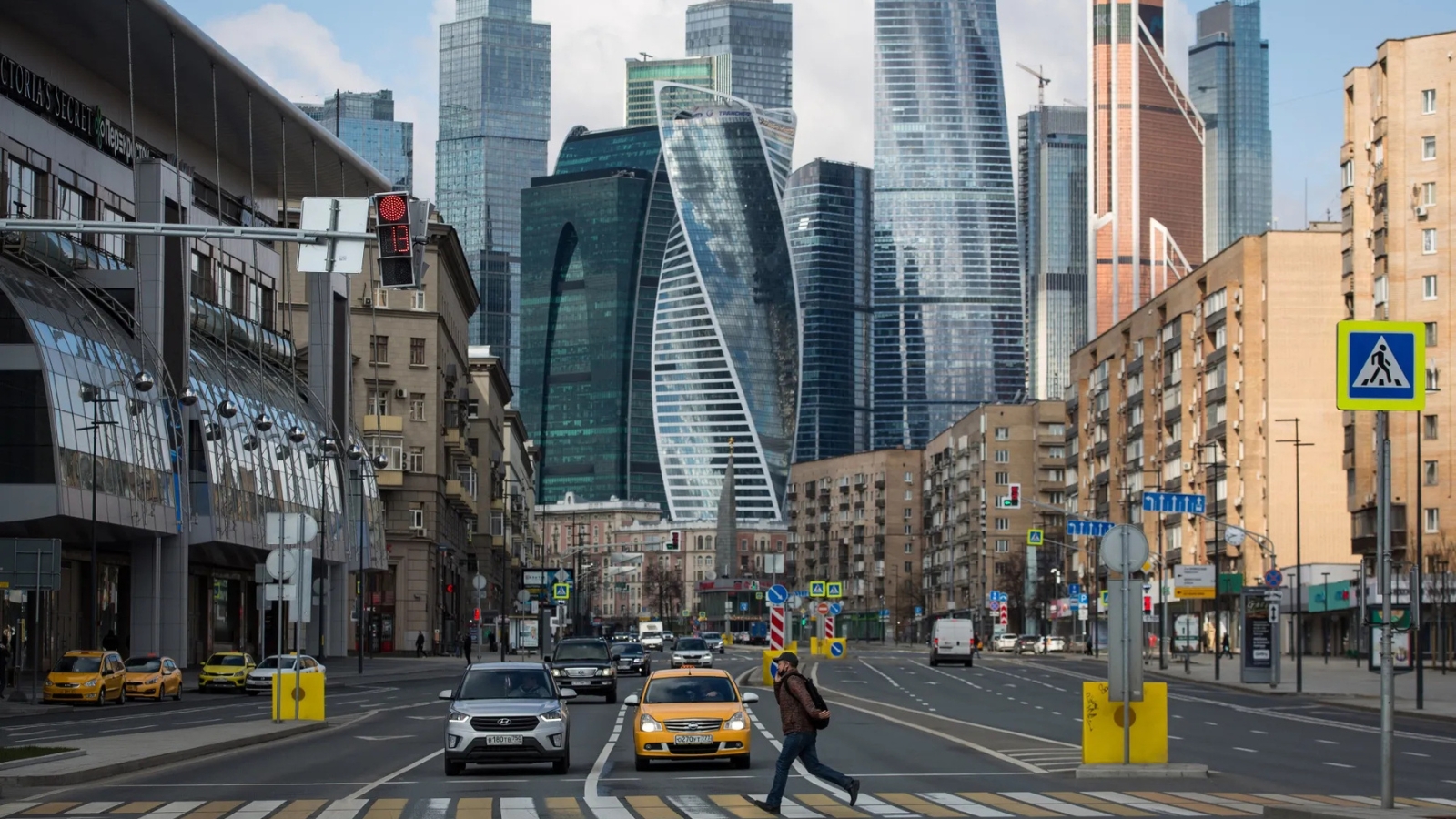 ماذا سيحدث إذا رفعت أمريكا العقوبات عن روسيا؟