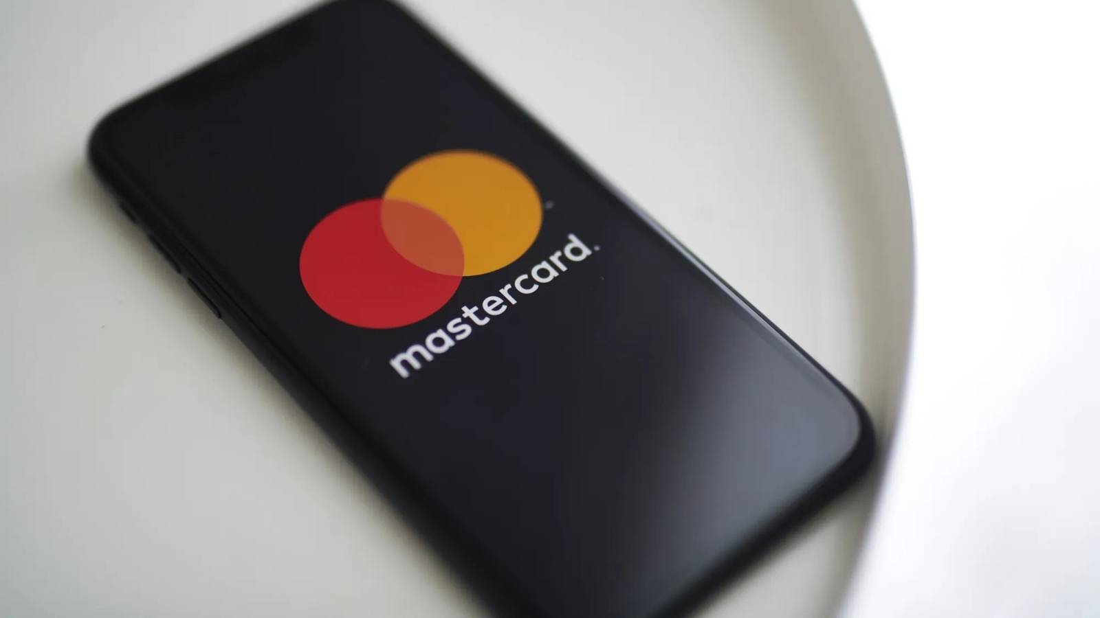 "ماستركارد" تتيح خيار استلام المدفوعات بالعملات المستقرة