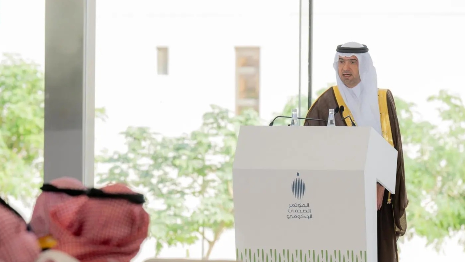 وزير الإسكان لـ “الاقتصادية”: سنضخ وحدات سكنية بأسعار تبدأ من 250 ألف ريال