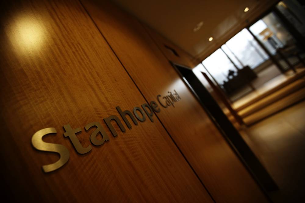 فايننشال تايمز: "ستانهوب كابيتال" تدخل في شراكة إستراتيجية مع بنك الخليج الدولي