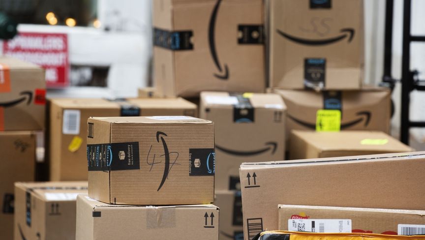 الرسوم الجمركية تشعل أزمة بين إدارة ترمب و"أمازون"