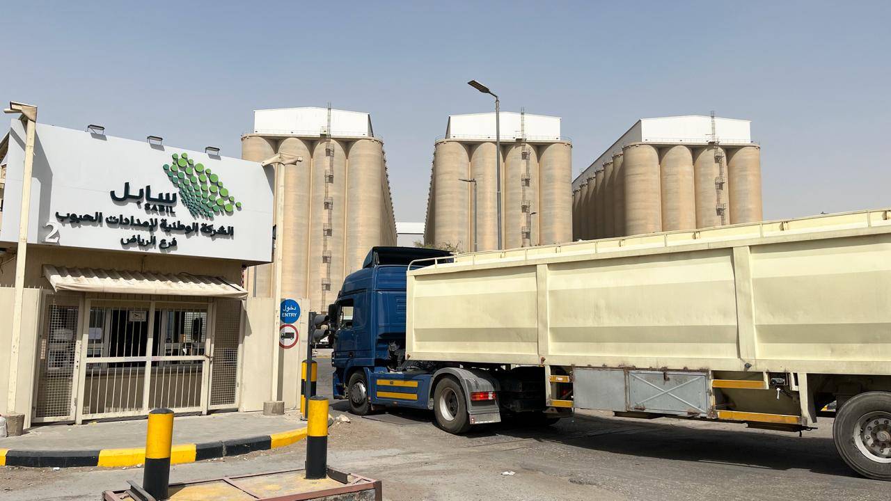 "سابل" السعودية تبدأ استقبال محصول القمح المحلي من المزارعين