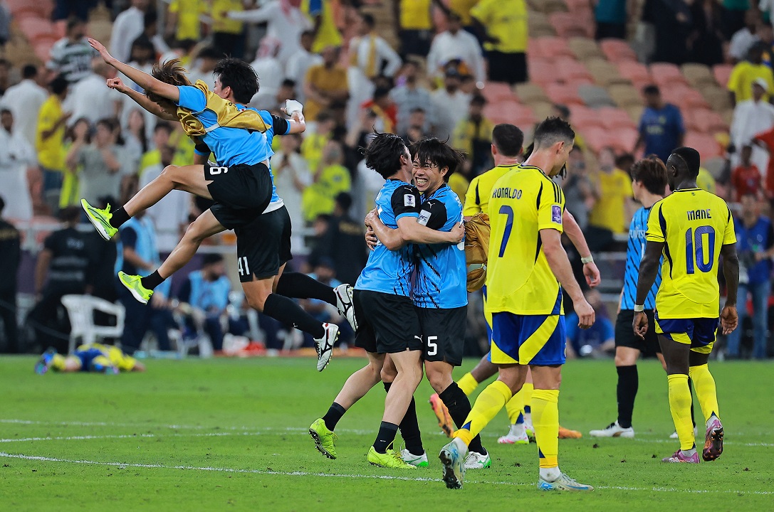 بيونغ جون: القيمة السوقية لـ كاواسكي "خادعة" .. ورونالدو لم يتقبل الهزيمة