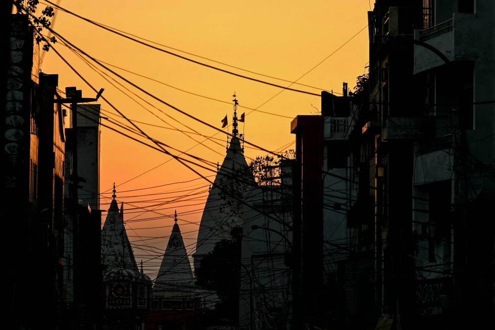 كشمير تستعد لركود سياحي طويل بعد أيام من الحرب