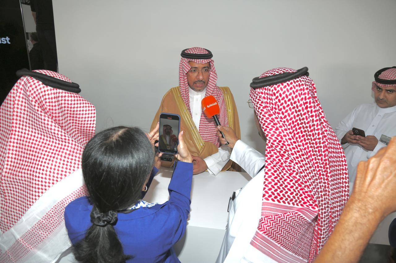 وزير الصناعة لـ"الاقتصادية": جذب الصناعات المكملة للسيارات وبدء إنتاج "هيونداي" في 2026