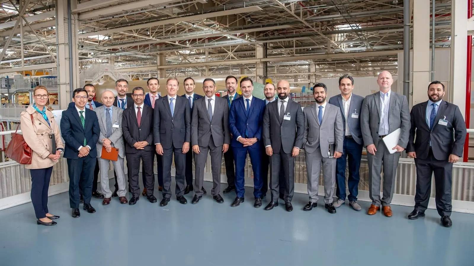 السعودية تبحث توطين صناعة وصيانة الطيران والأقمار الصناعية مع "إيرباص"