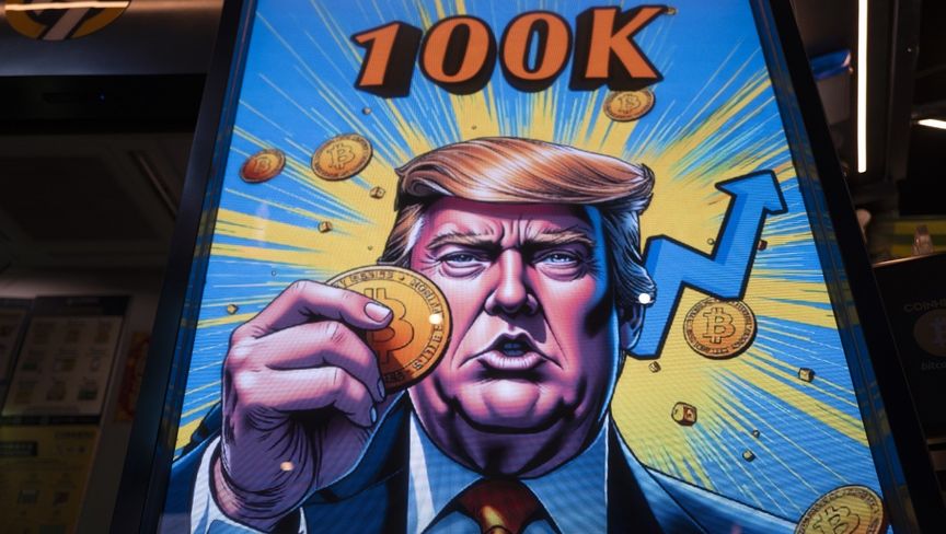 بيتكوين تغازل 100 ألف دولار وسط توقعات إبرام صفقات تجارية