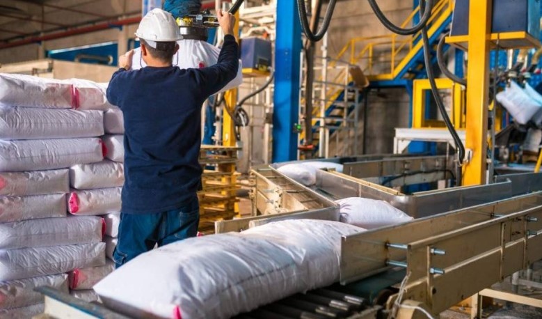 أسعار الأسمدة العالمية تشتعل ولهيبها يمتد للمنتجات الزراعية .. اليوريا في المقدمة