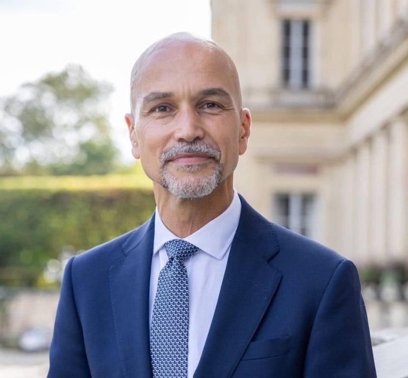 57 دولة تبحث التحديات الاقتصادية والتجارية وتطوير الشراكات بين الأقطار الإسلامية