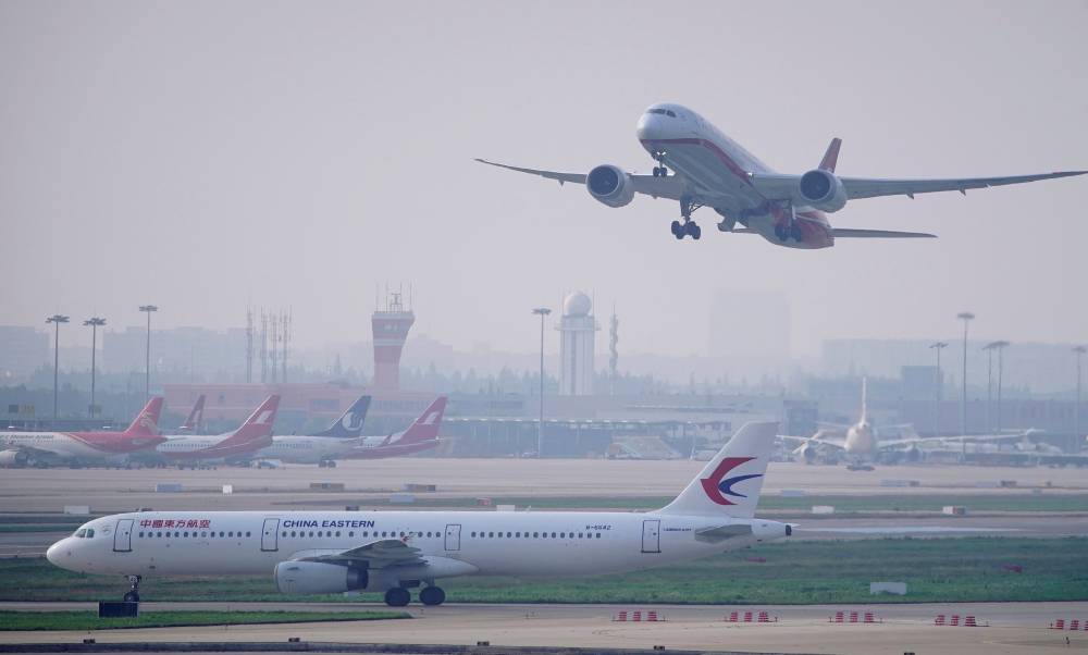 أياتا: ارتفاع الطلب على الشحن الجوي 0.8 % في يونيو رغم التوترات التجارية