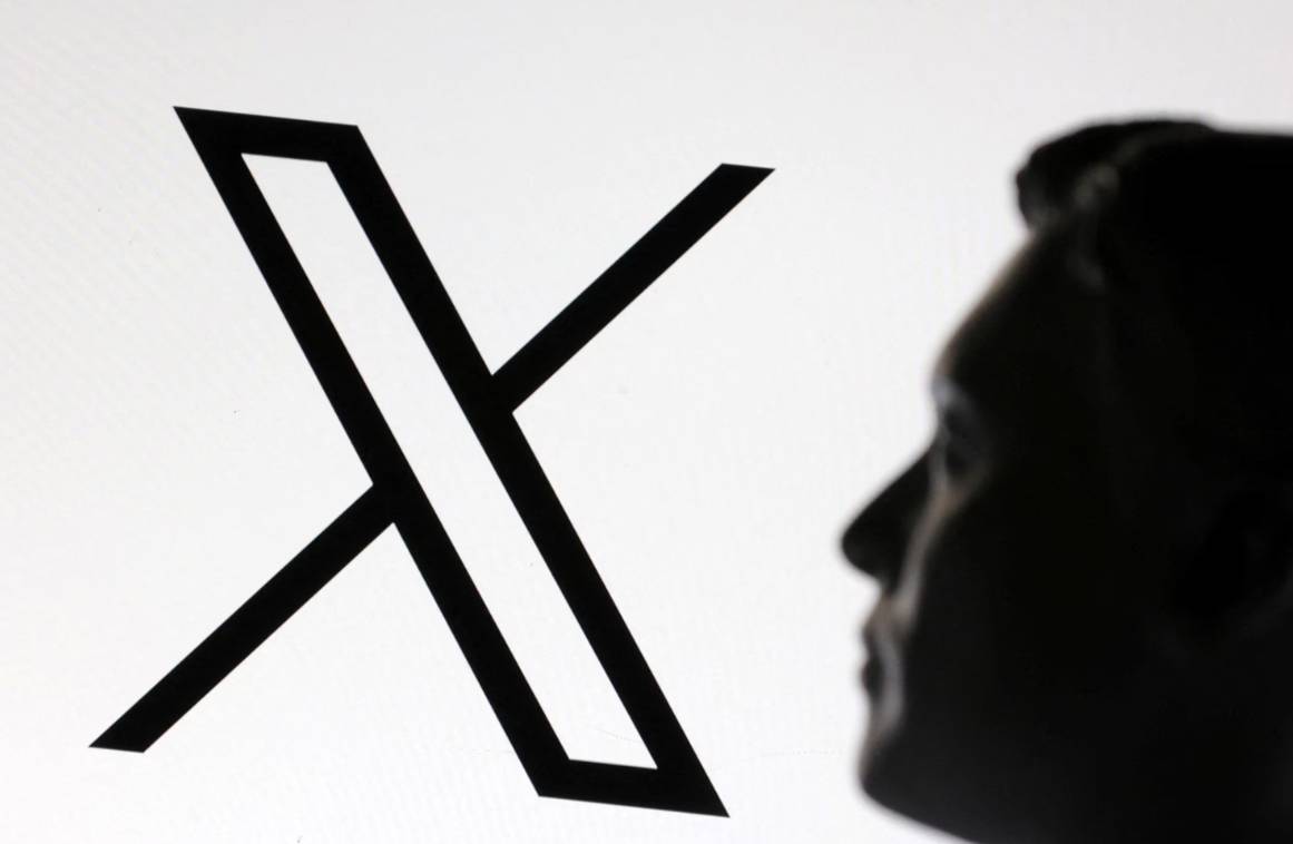 "إكس" تعتزم بث إعلانات على صفحة محادثة الذكاء الاصطناعي جروك