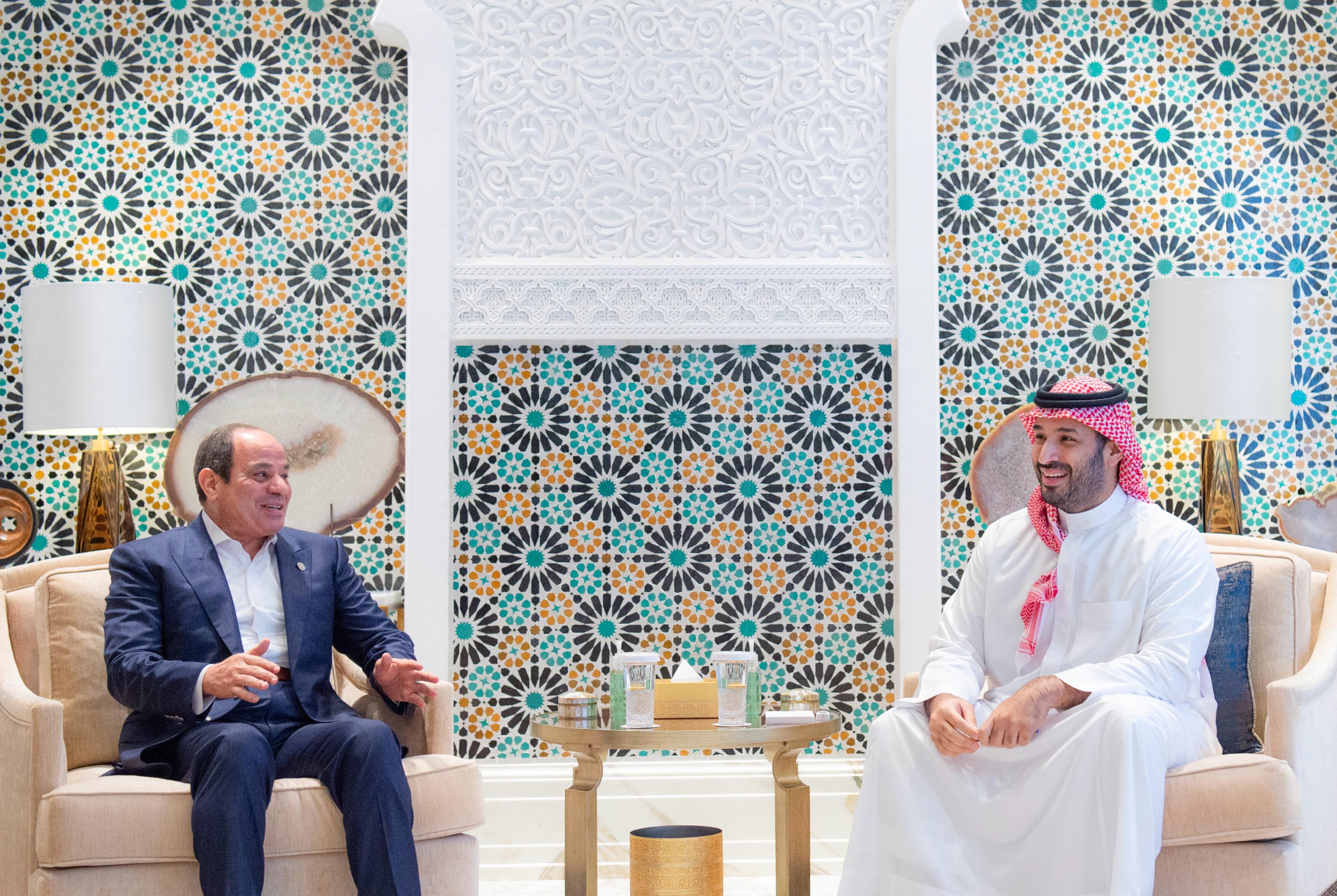 ولي العهد السعودي يبحث مع الرئيس المصري مستجدات الأحداث الإقليمية