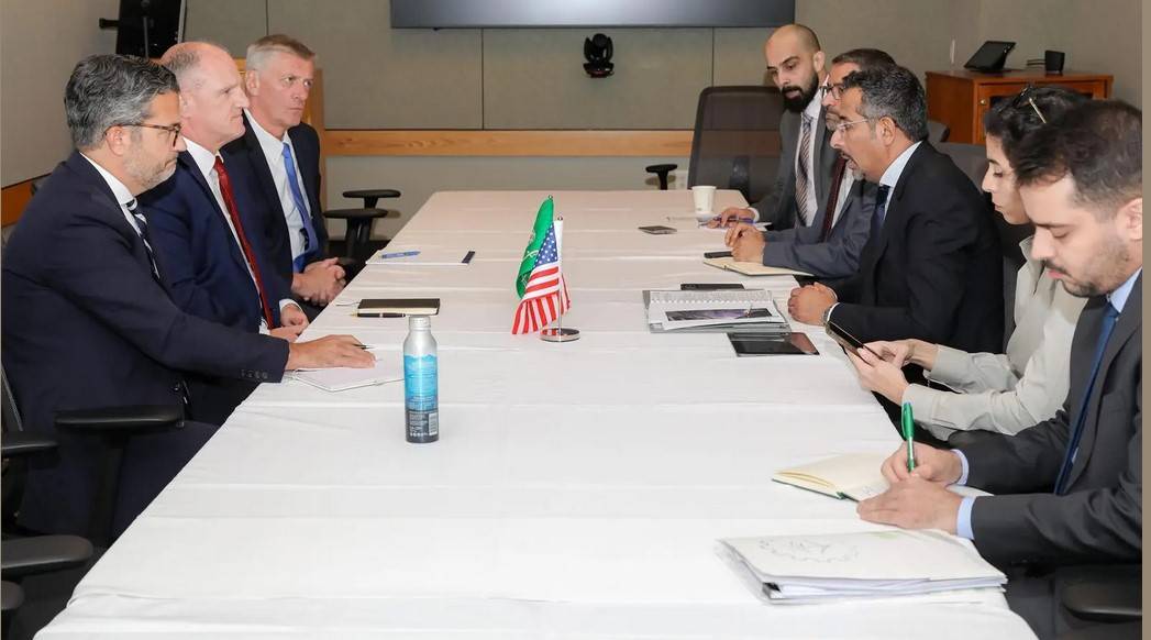السعودية تبحث توسيع الشراكات الاستثمارية في الصناعة والتعدين مع كبرى الشركات الأمريكية