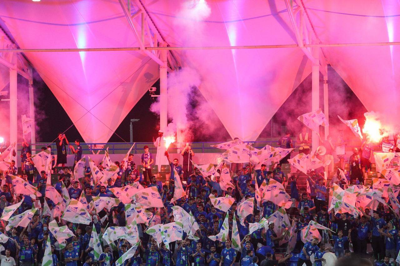 سعة الملاعب تحدد التذاكر المجانية في دوري "روشن" السعودي .. من 5 إلى 20%