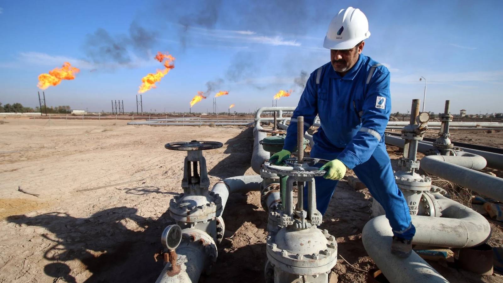 ارتفاع أسعار النفط بعد أطول سلسلة خسائر منذ مايو بفضل قوة الطلب الأمريكي