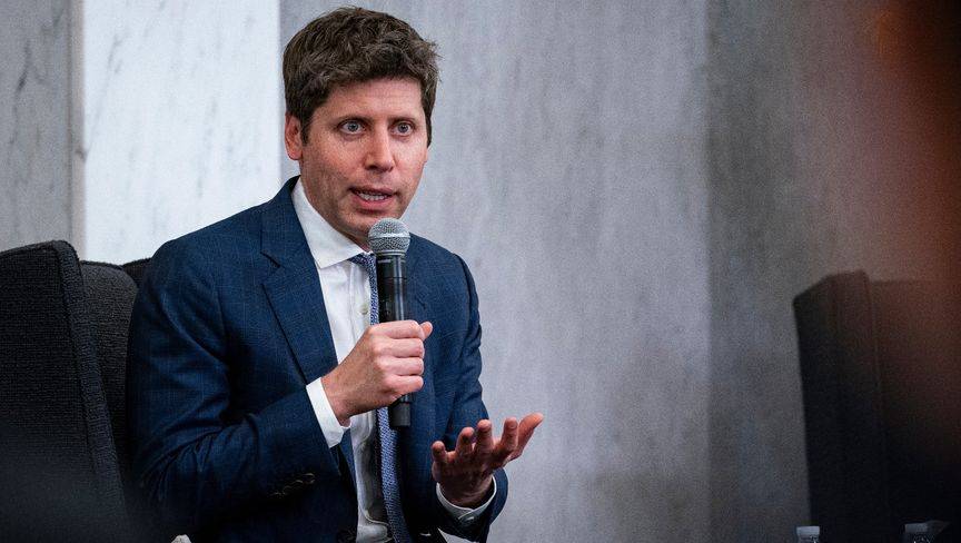 هل كان نموذج الذكاء الاصطناعي "GPT-5" مخيبا للآمال في يومه الأول؟