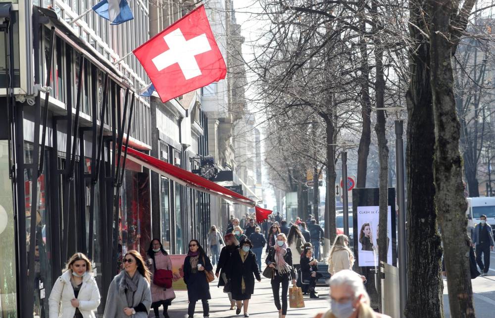 قوة الفرنك تتحول من نعمة إلى نقمة على اقتصاد سويسرا