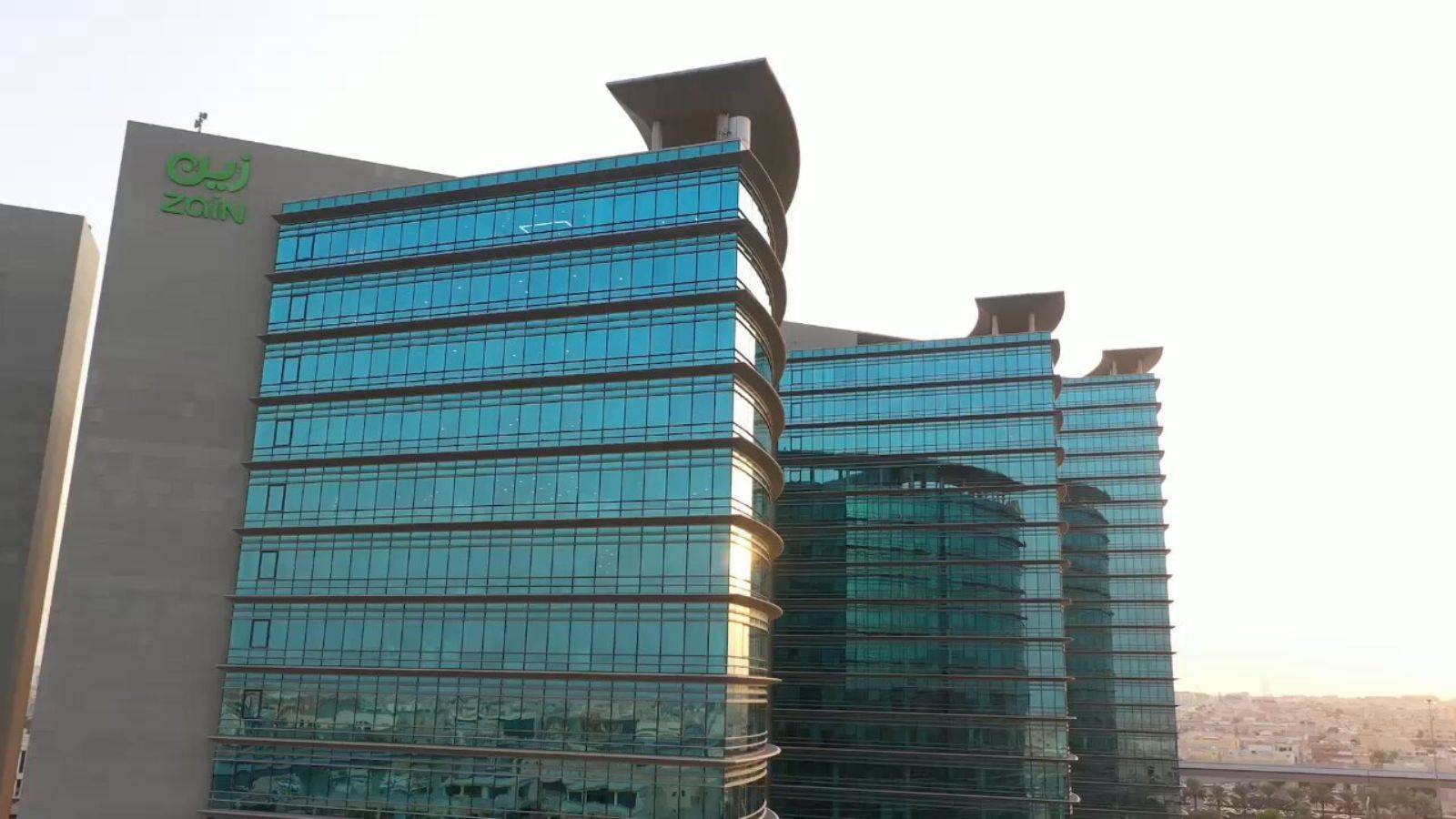 "زين" توقع اتفاقية تسهيلات مرابحة بـ 5.5 مليار ريال مع 5 بنوك لسداد تمويلات