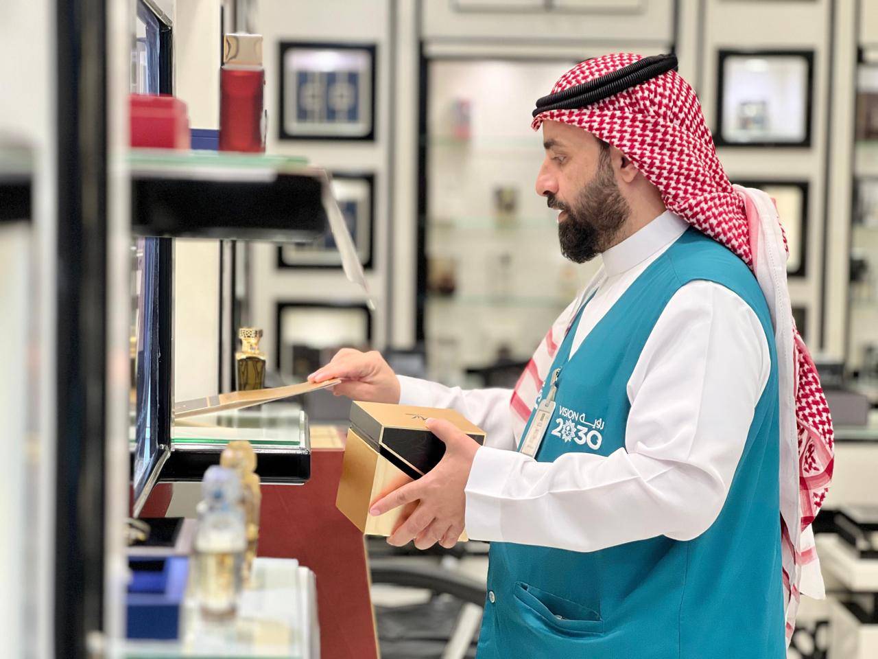 "التجارة السعودية" تنفذ 6300 زيارة للتحقق من التزام المنشآت بضوابط تخفيضات اليوم الوطني