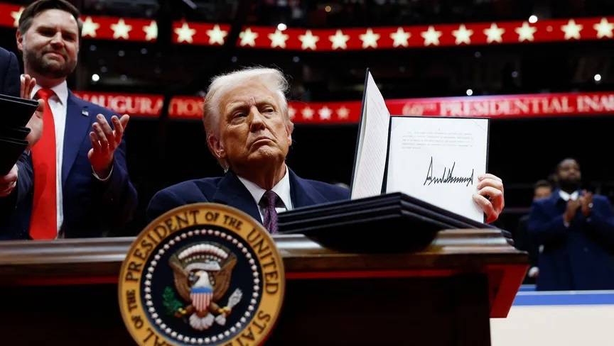 تأميم أم تأمين.. لماذا تسعى الحكومة الأمريكية وراء حصص في شركات استراتيجية؟