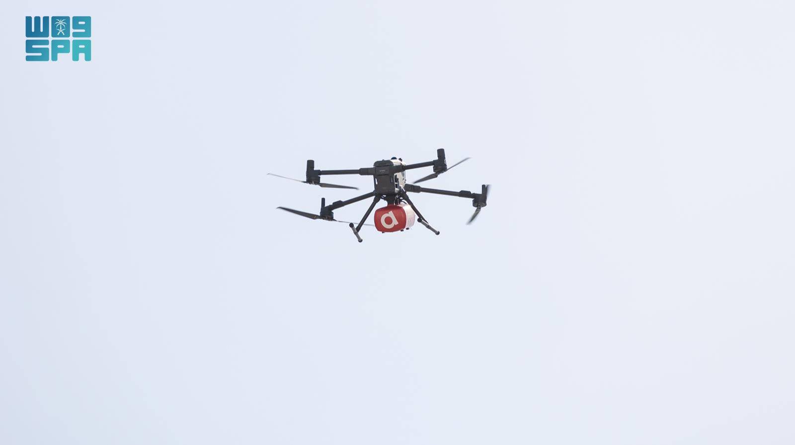 السعودية تنفذ أول تجربة توصيل طرود عبر الدرونز