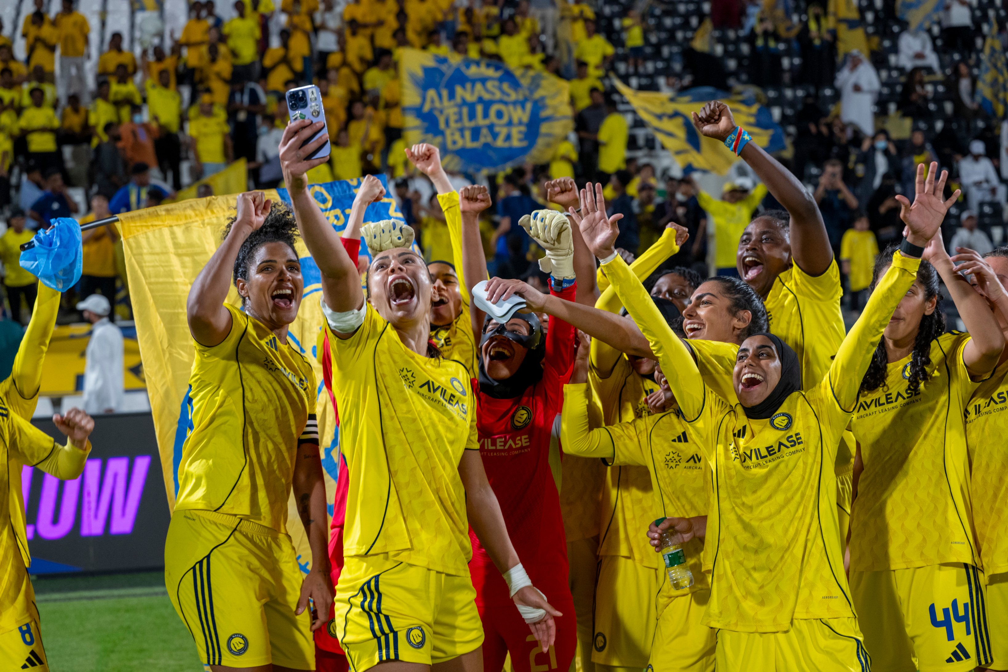 النصر يتوج بطلا لكأس السوبر السعودي للسيدات ويحصل على 300 ألف ريال