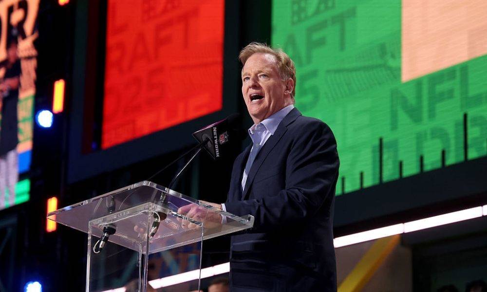 شركات الأسهم الخاصة قد تستحوذ على 10% من الدوري الأمريكي