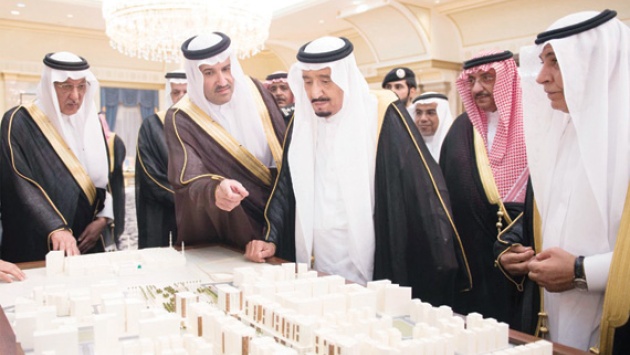 المدينة المنورة .. عصر ذهبي تزاوجت فيه الحداثة مع عبق التاريخ