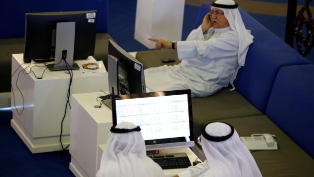 تراجع معظم البورصات الخليجية بضغط من خسائر أسهم الشركات المالية