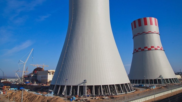 الإمارات ستشغل أول محطة للطاقة النووية خلال "أشهر"