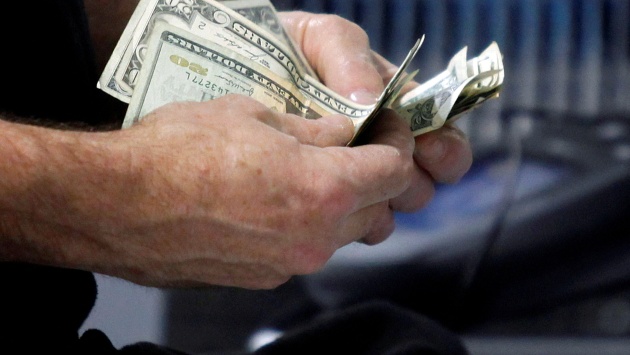 الاكتتاب في السندات الثلاثية الأمريكية أعلى من المتوسط .. بلغت 40 مليار دولار
