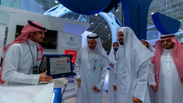 وزير العدل: حزمة من مشاريع التطوير والتأهيل للمحامين .. قريبا