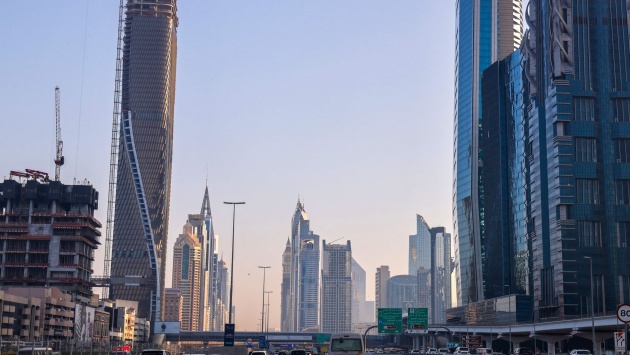 دبي تنقل أصول 3 شركات إلى صندوق استثماري جديد بمليارات الدولارات