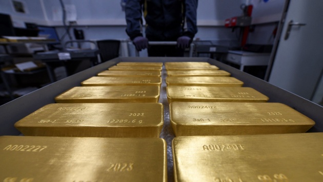 الذهب يستقر مع ترقب إشارات من «الفيدرالي» على خفض الفائدة