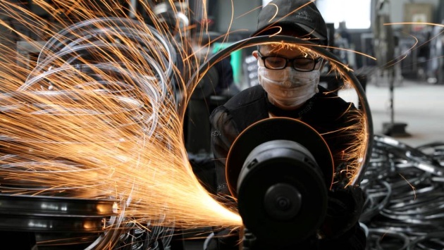 نمو الناتج الصناعي الصيني 6.7 % في أبريل متجاوزا التوقعات