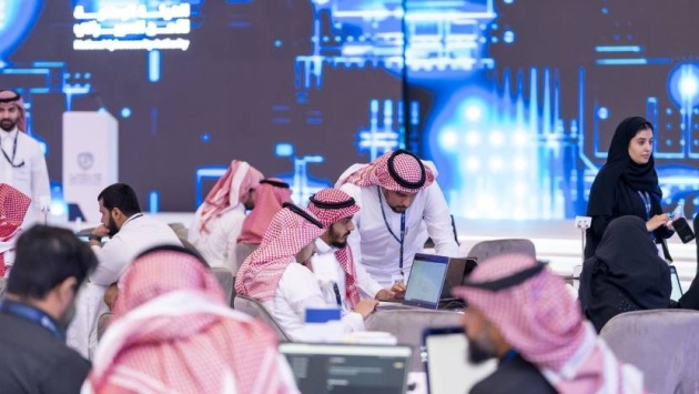 "الأمن السيبراني" يطرح وثيقة "إتلاف ومسح الأجهزة ووسائط التخزين" لآراء العموم