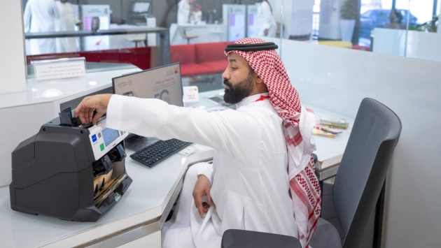 سيولة الاقتصاد السعودي تواصل مستوياتها القياسية عند 2.944 تريليون ريال