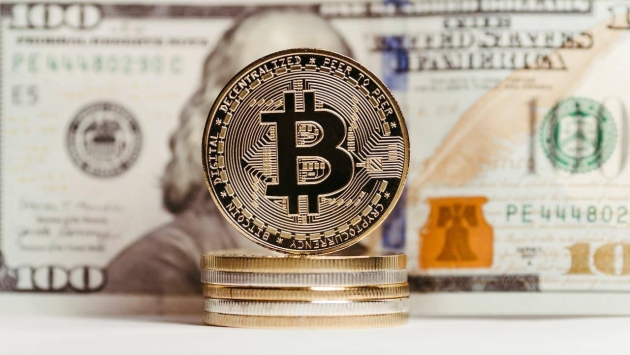 بيتكوين تتجاوز 96 ألف دولار لأول مرة وسط تفاؤل إزاء نهج ترمب مع العملات المشفرة