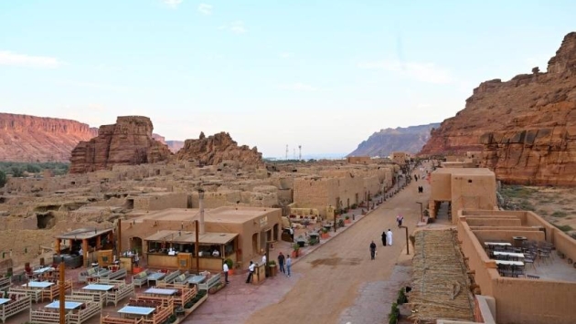 السعودية في 2030.. كيف السبيل إلى 150 مليون سائح سنويا؟