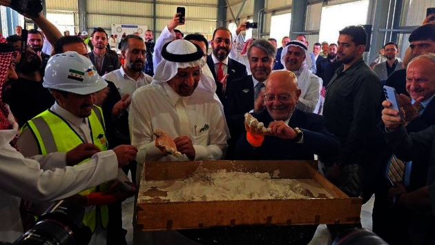 تدشين أول مصنع سعودي للأسمنت الأبيض في عدرا بريف دمشق باستثمارات 100 مليون ريال