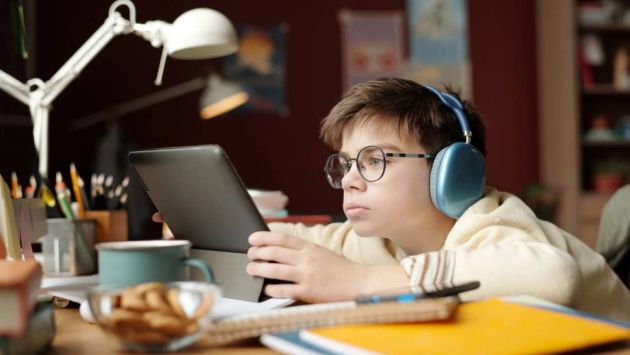 جيل ألفا يحقق قوة شرائية تفوق 100 مليار دولار سنويا .. قرب الناتج المحلي لبلغاريا
