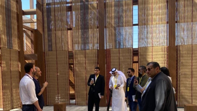 سعف النخيل في السعودية يفتح الباب لمواد بناء محلية بعد تشييد مصلى فائز بجائزة "بينالي"