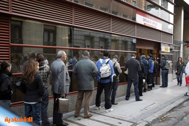 استقرار معدل التضخم وتراجع معدل البطالة في اليونان
