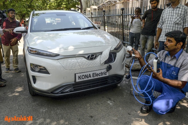 توقعات بارتفاع مبيعات السيارات الكهربائية في الهند 2000% بحلول 2027 
